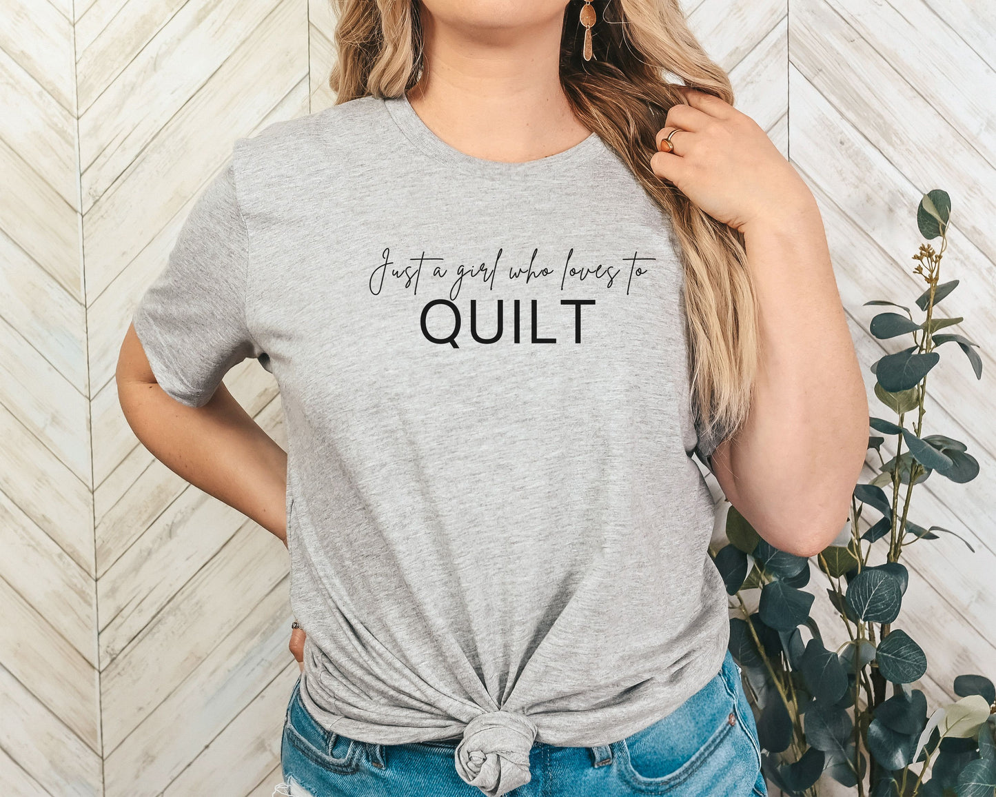 Just a Girl Who Loves to Quilt, T-shirt